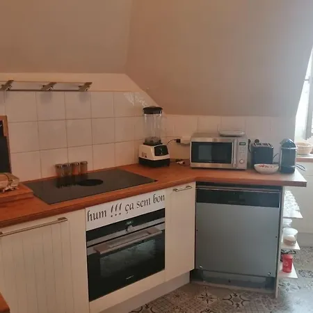 Tres Calme De 60m² Dans L'hyper-centre Apartament